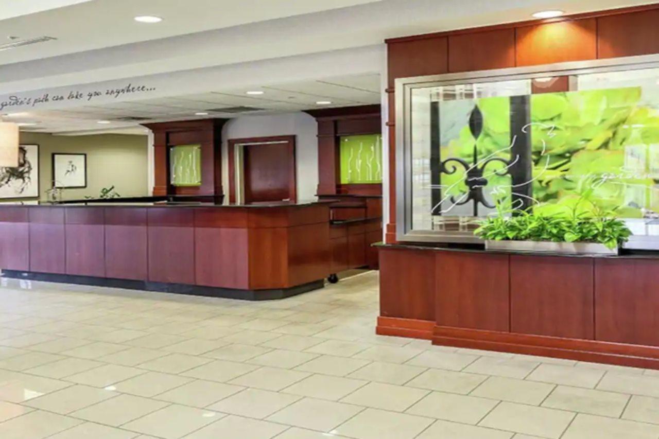 Hilton Garden Inn אדיסון מראה חיצוני תמונה