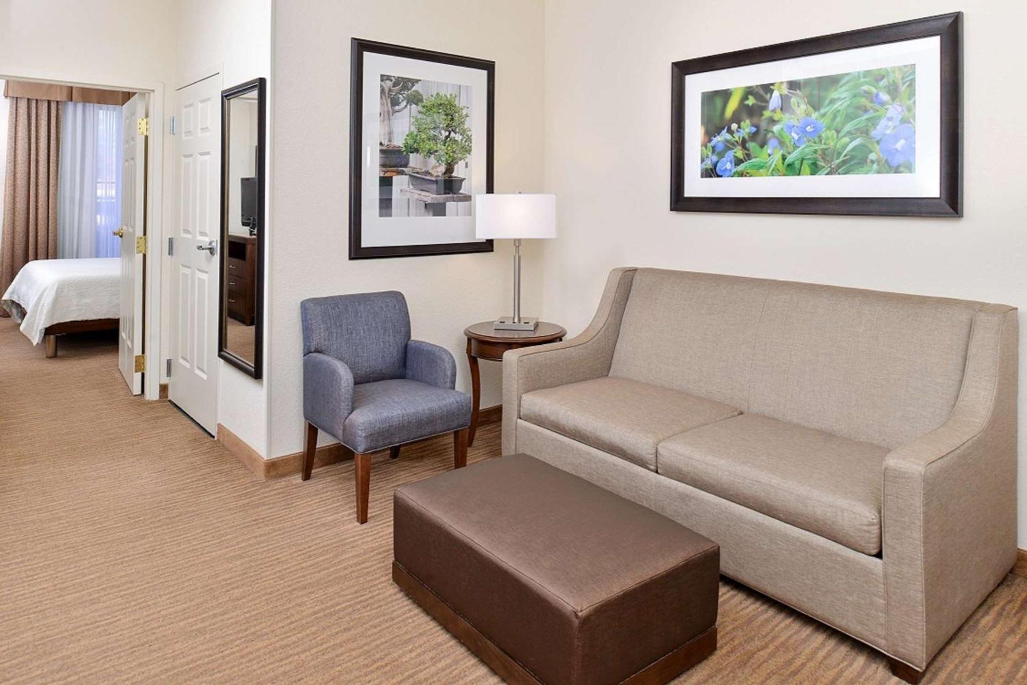 Hilton Garden Inn אדיסון מראה חיצוני תמונה